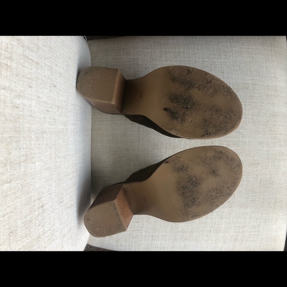 Steve Madden Olive Green Stacked Open Toe Mule - Picture 7 of 8